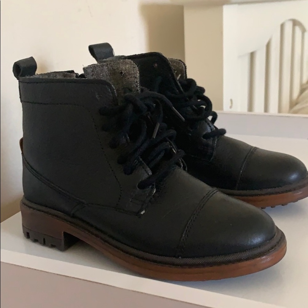Toddler boys black leather combat boots